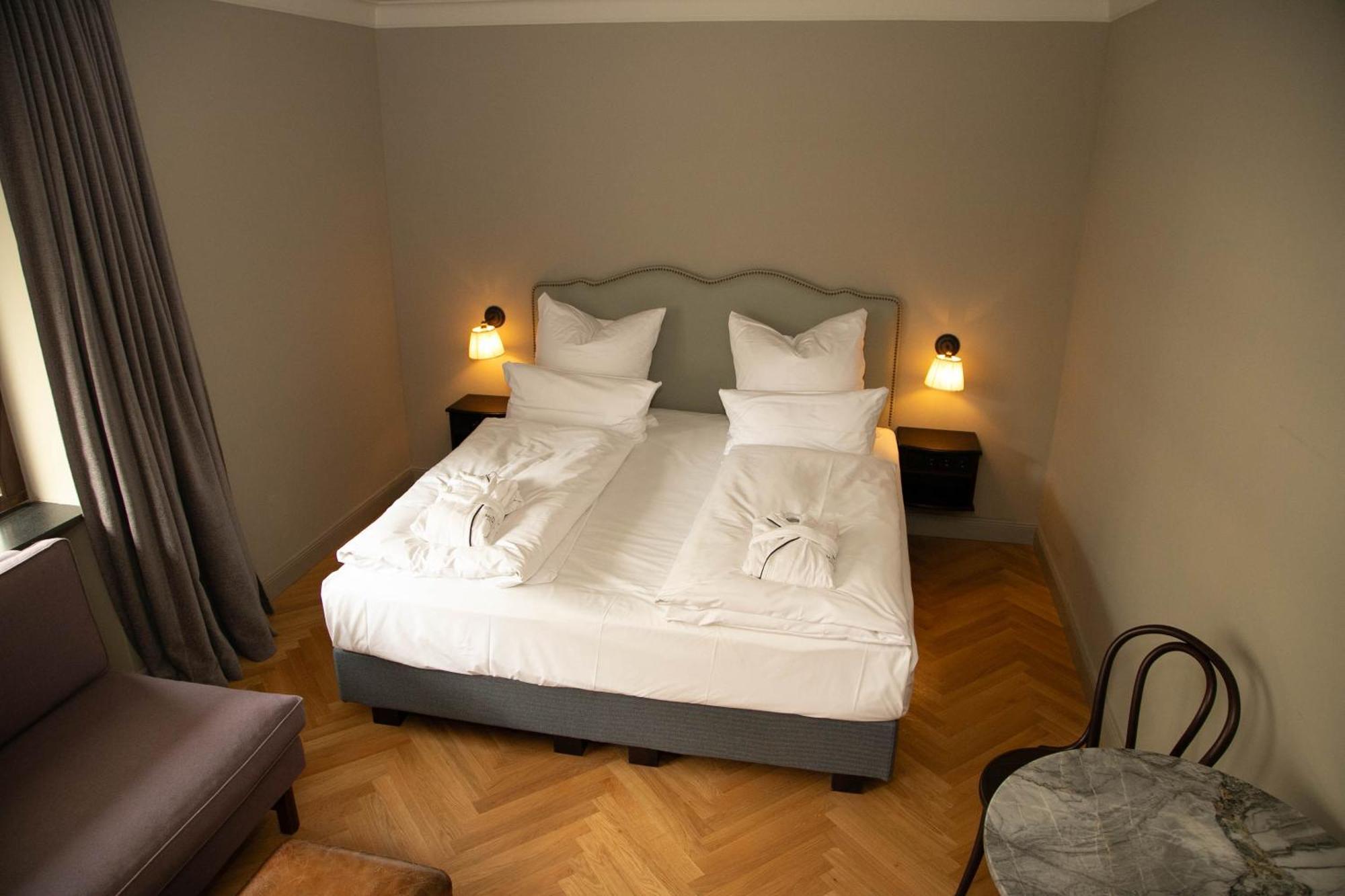 Mimosa Hotel Westerland Rum bild